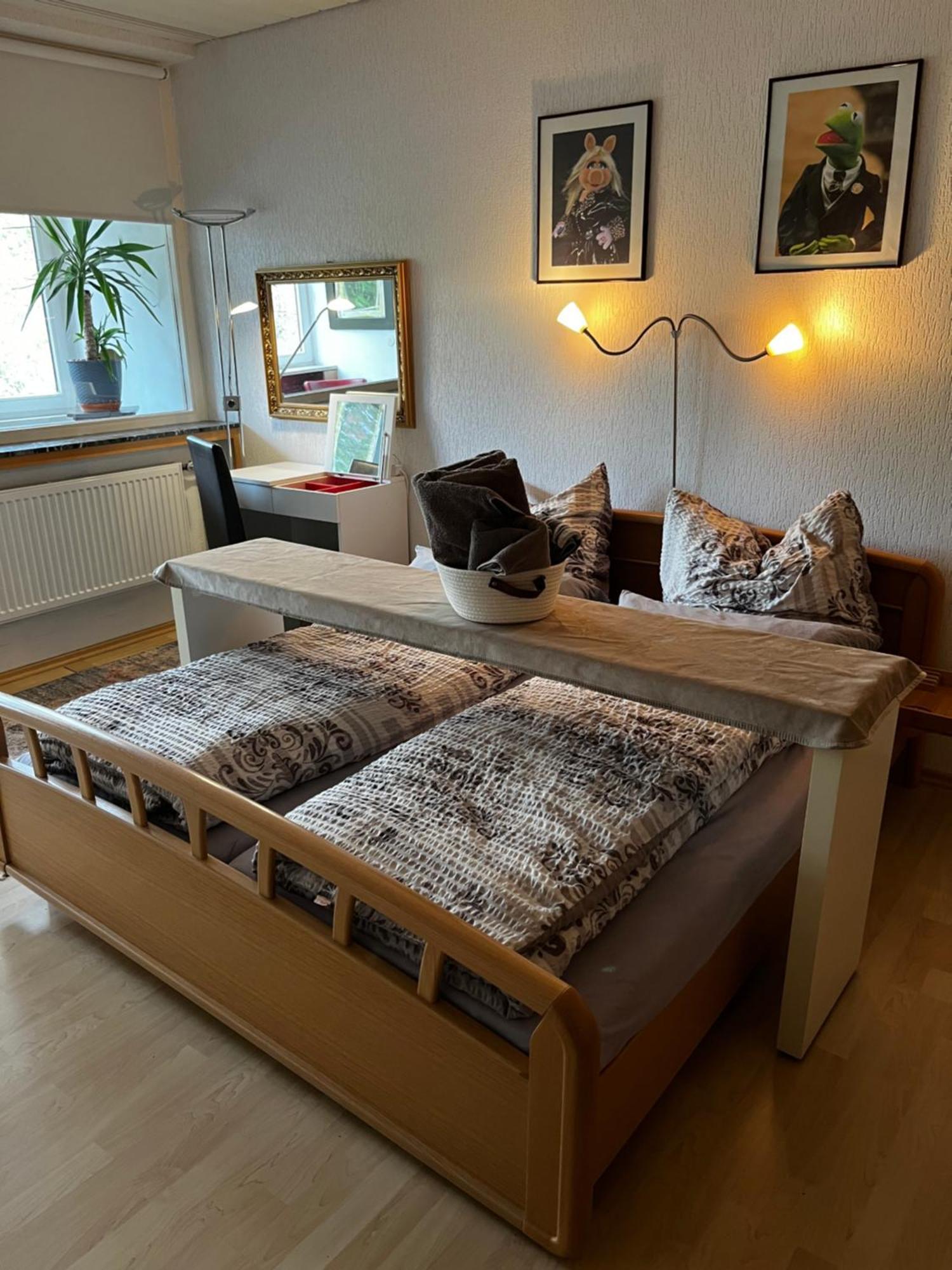 Gemuetliche, Ganze Wohnung In Ruhiger, Zentraler Lage Leverkusen Exterior foto
