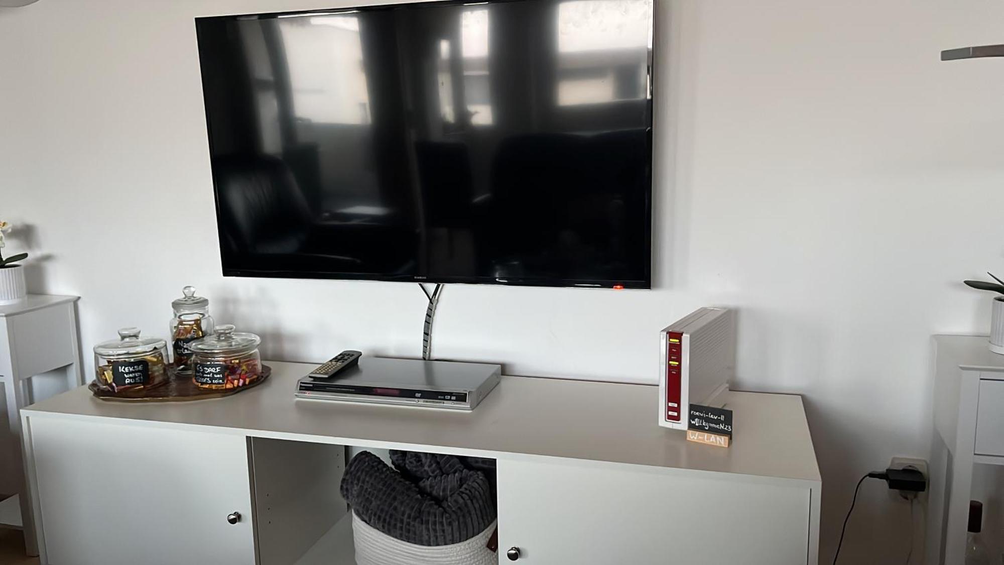 Gemuetliche, Ganze Wohnung In Ruhiger, Zentraler Lage Leverkusen Exterior foto